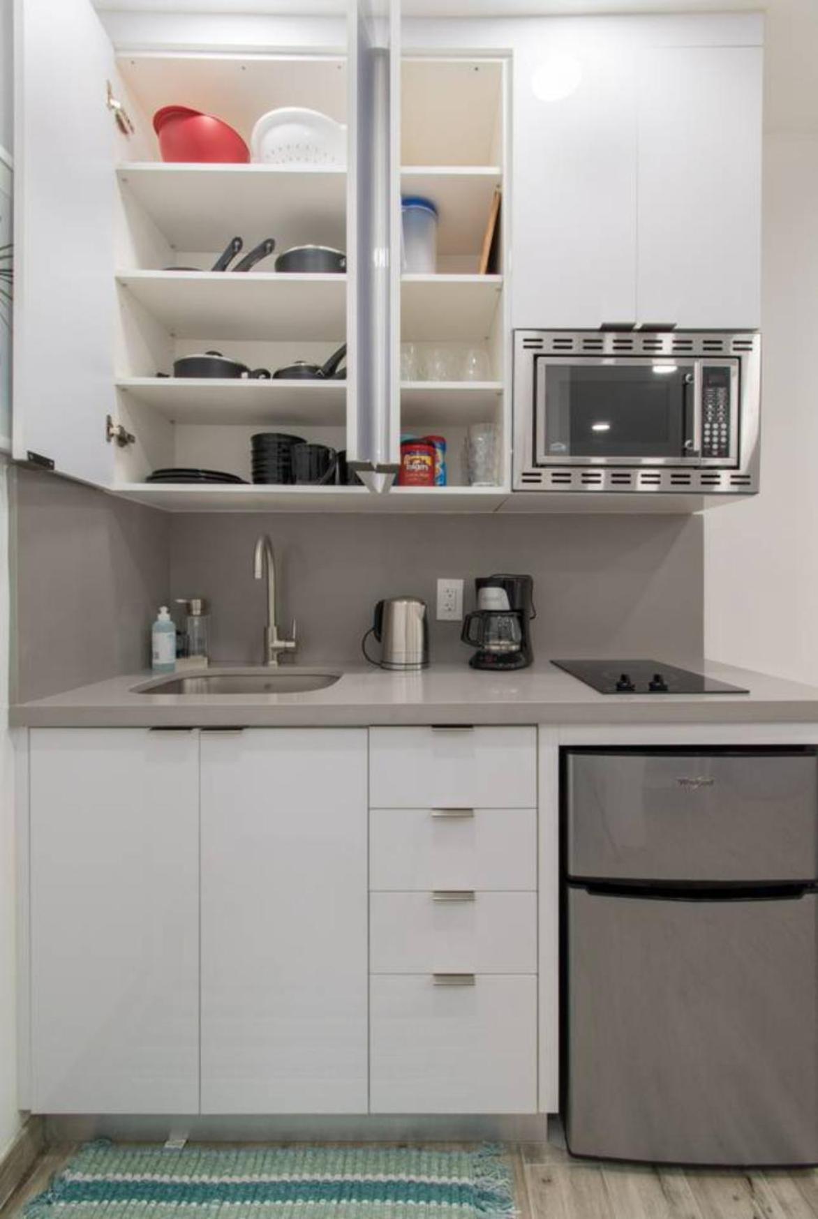 Chic 1 Bedroom W Parking Space & Walk To The Beach #6 Голливуд Экстерьер фото